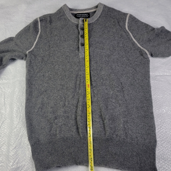 Banana Republic Mens Todd & Duncan 100% Scottish Cashmere Gray Sweater Sz Small - Picture 4 of 13